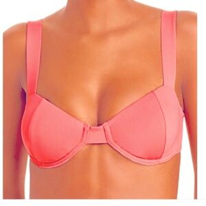 🏬 AQUA PEACHY BIKINI TOP SIZE XS from Bloomingdale’s NEW W TAGS !